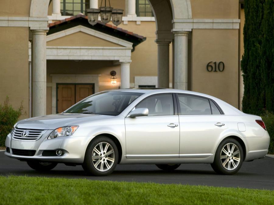 Toyota Avalon 2008 года  (фото 17 из 21)
